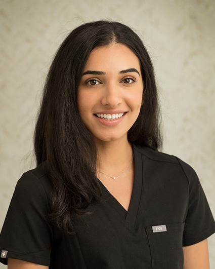 Dr-Najla-Salehi--Gheshmi_The-Parks-of-West-Bedford-Dentistry